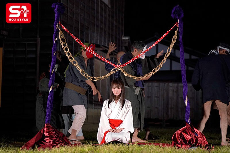 [SONE-920] The cute village girl is the comfort for all the men, Miru